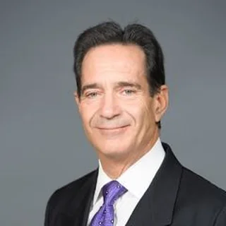 Avi Strugo, Realtor at Coldwell Banker Brokers of the Valley